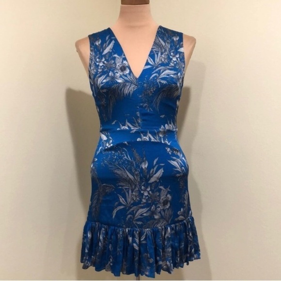 Alexis Casara Dress Size XL Blue Floral Open Back Bow Tie Mini - Picture 2 of 10